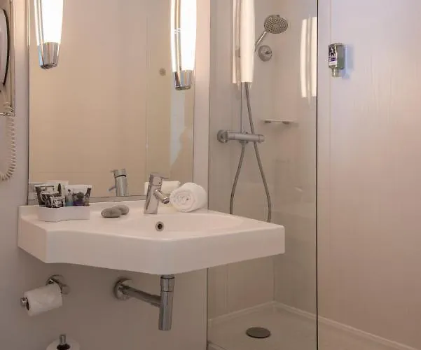 Mercure Отель 4*