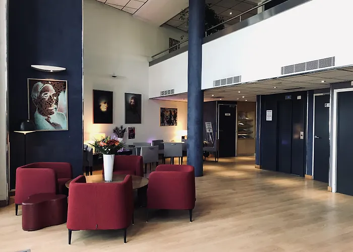 Отель Mercure 4*