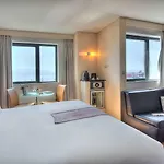 Mercure 4*