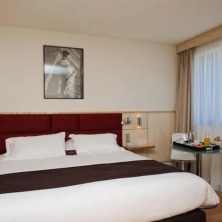 Ξενοδοχείο Mercure Ajaccio 4*