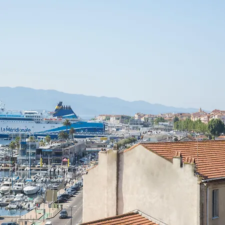 阿雅克修美居酒店 酒店