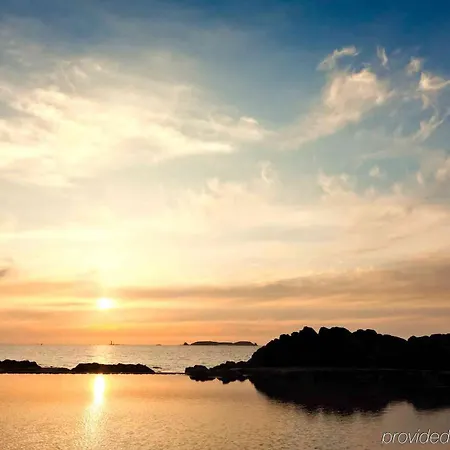 メルキュール 4* アジャクシオ