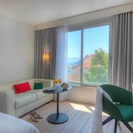 Mercure Ajaccio Ξενοδοχείο 4*